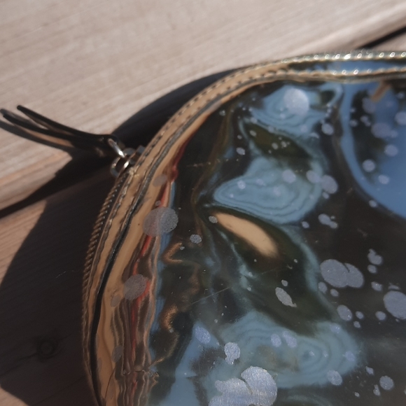 Victoria's Secret cosmetics bag - Picture 3 of 5